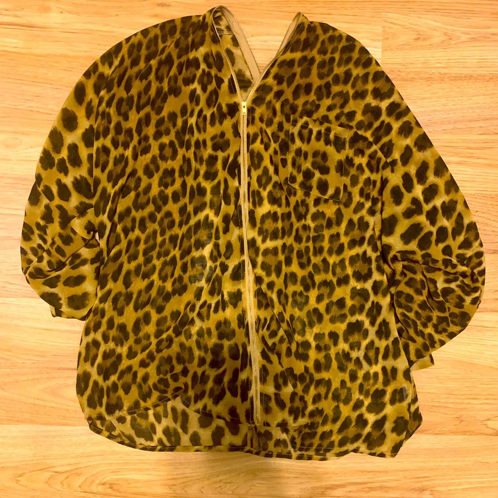 Womens animals print top 1x